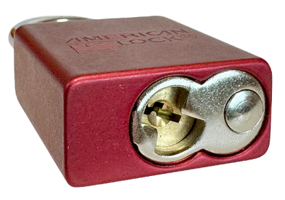 Alum Padlock 1-1/2" Body 1/4" Shackle Diameter 1-1/2" Shackle Length Red 5