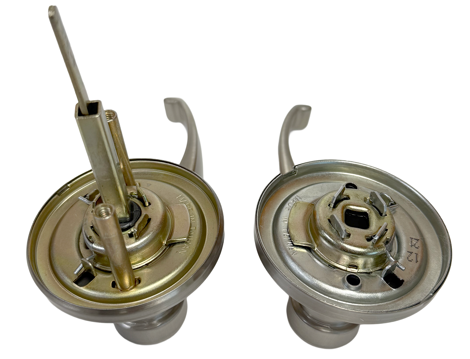 LSDS Grade 3 Leverset 50 Series. Privacy. LA Design. Both Handed. Satin Nickel Finish. 3