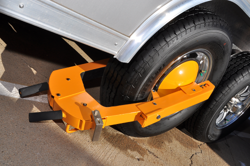 Adjustable Wheel Lock Fits most 10" to 18"Wheels Inc Padlock 5